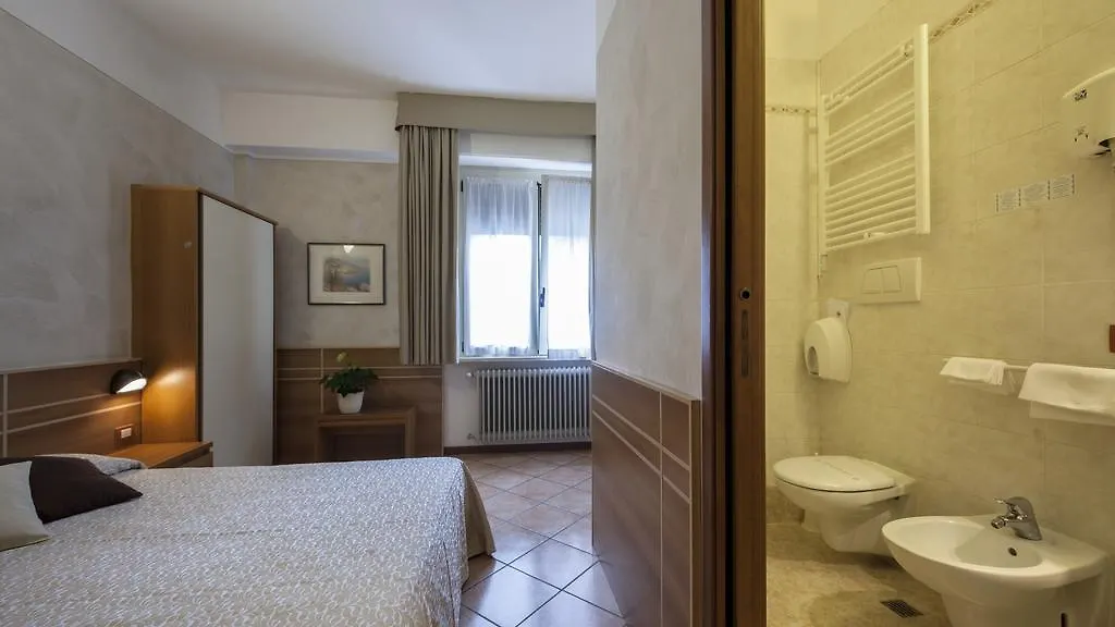 **  Hotel Bel Sito Peschiera del Garda Italien